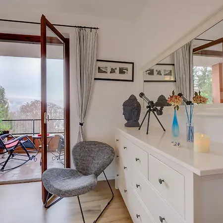 La Bellavista Penthouse Apartment Stresa